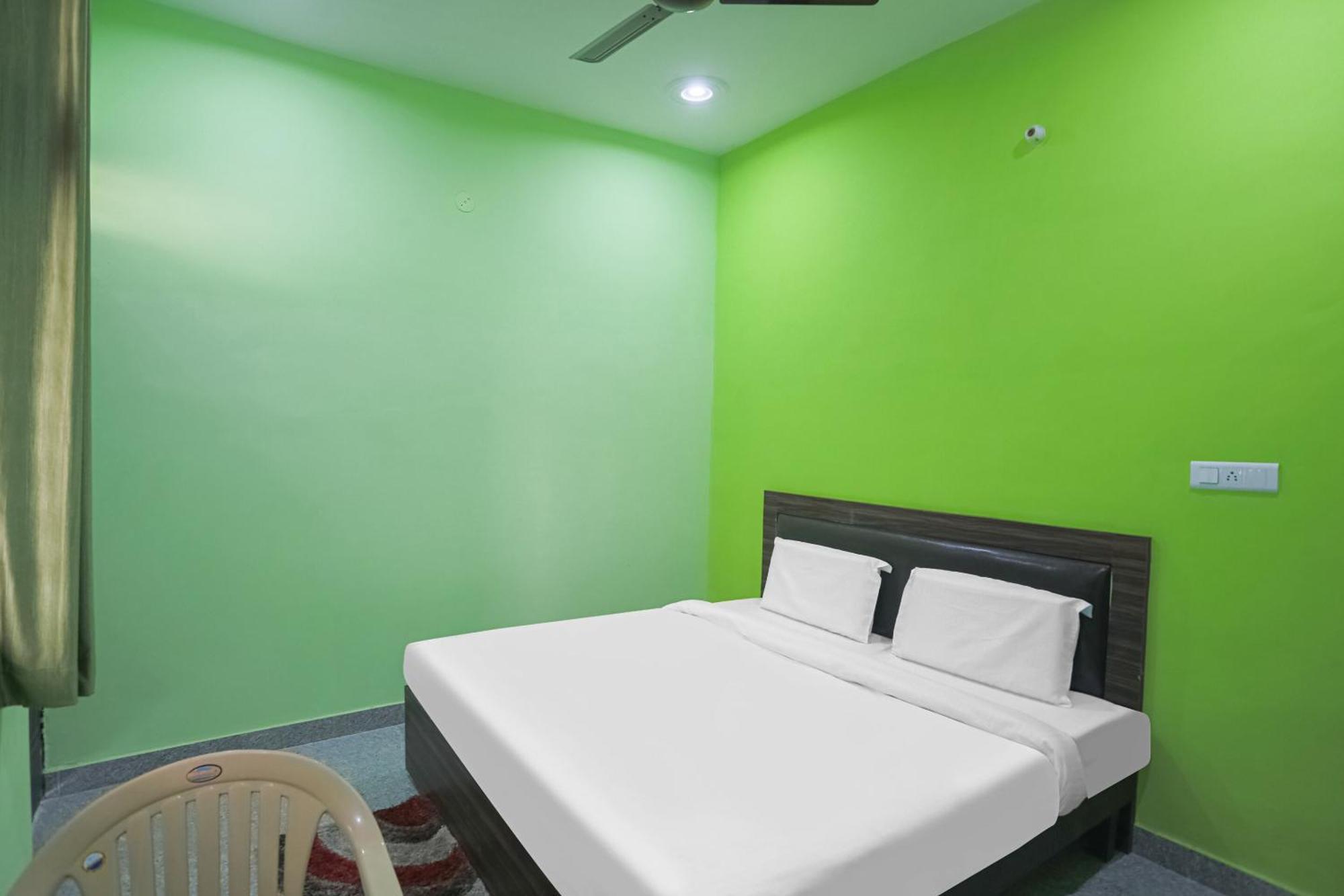 Capital O A-One Hotel Manesar Exterior photo